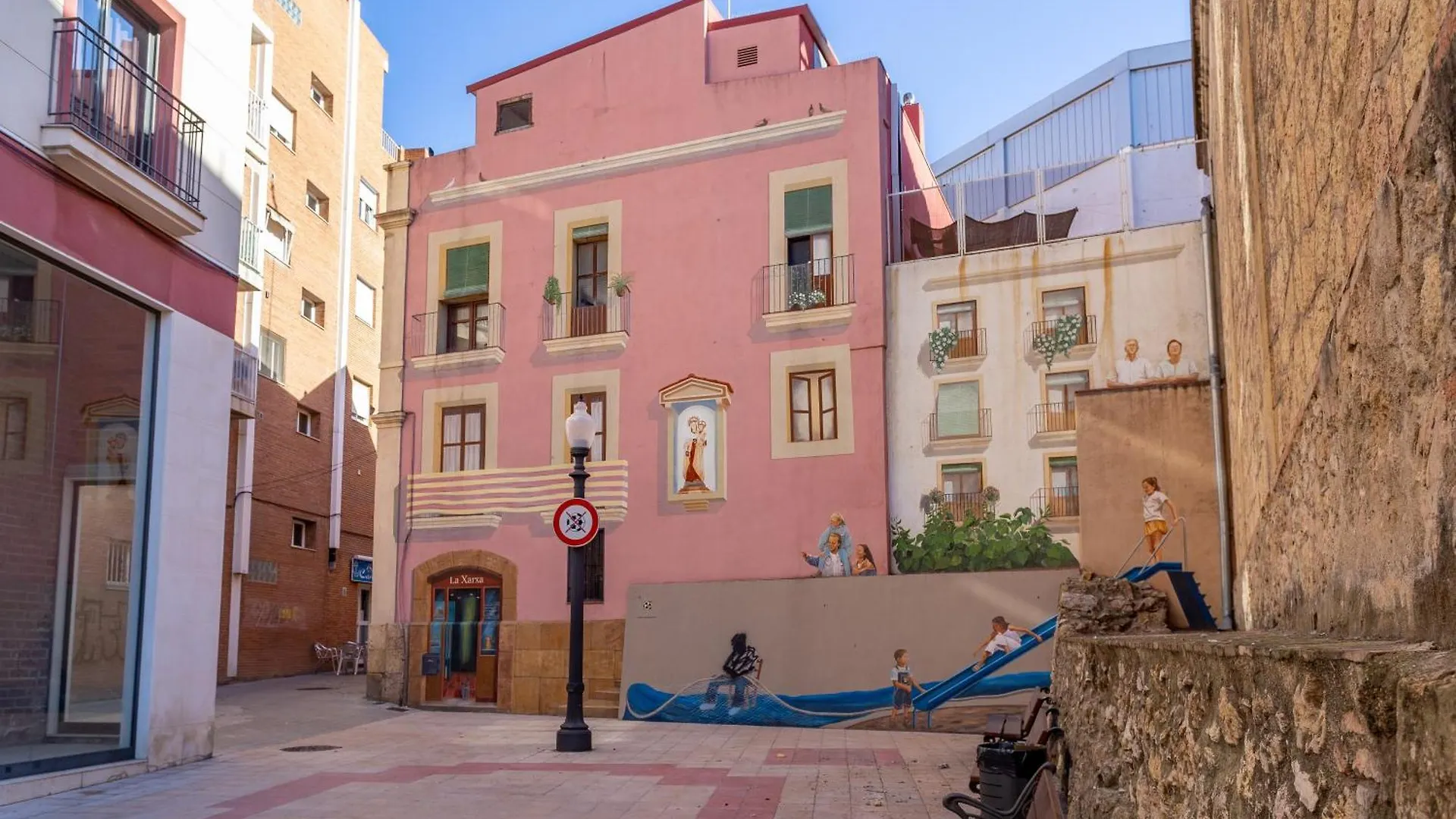 Cosy Apartment. 10Min Walk To The Beach & Train Tarragona