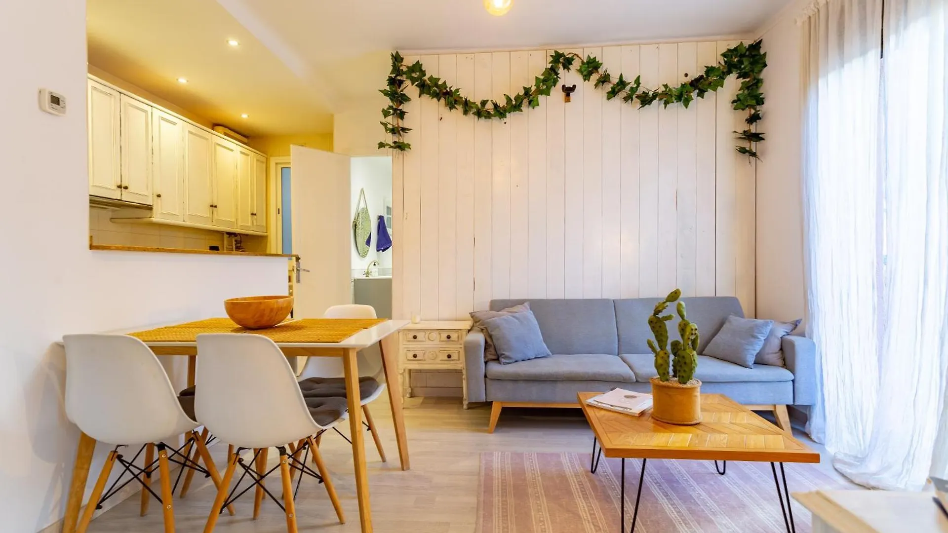Cosy Apartment. 10Min Walk To The Beach & Train Tarragona 0*,