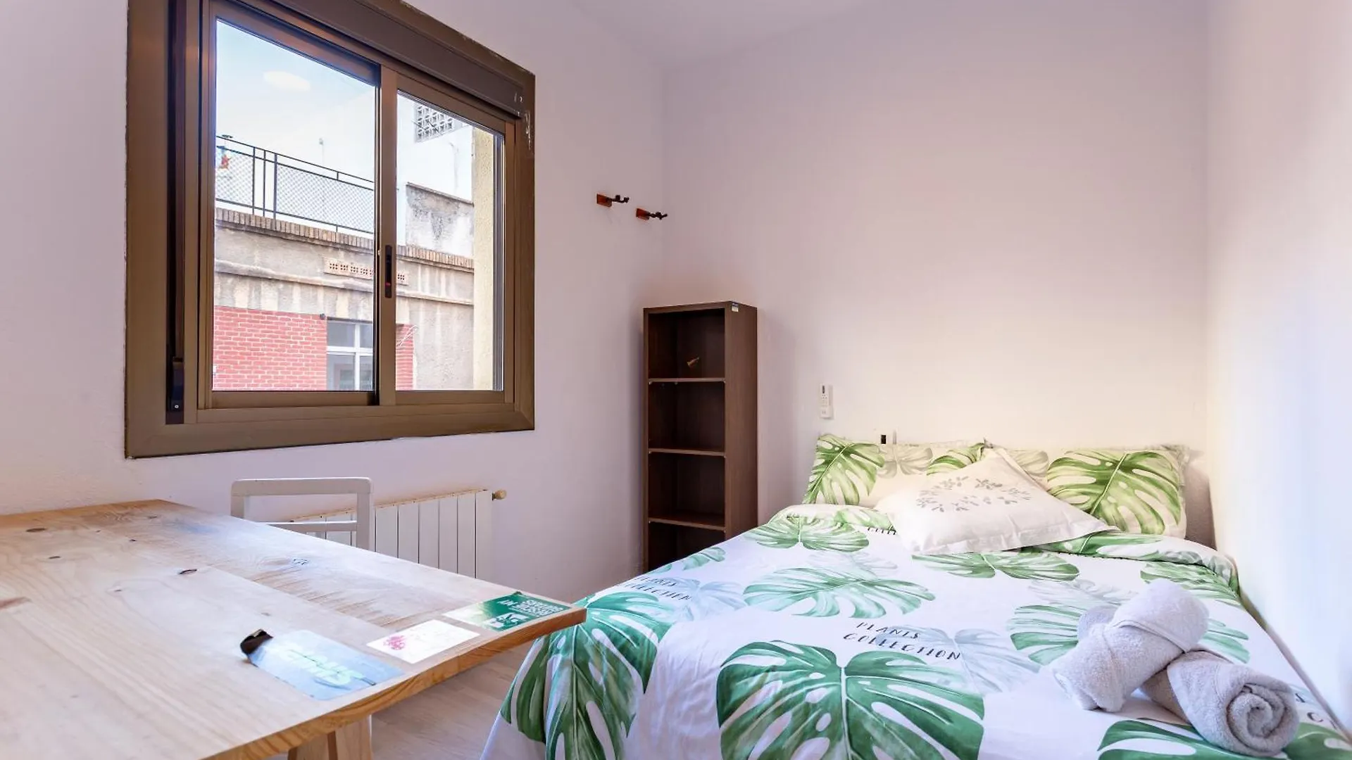 Cosy Apartment. 10Min Walk To The Beach & Train Tarragona 0*,  Spain