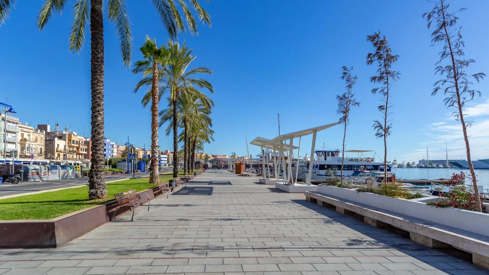 Apartment Cosy Apartment. 10Min Walk To The Beach & Train Tarragona