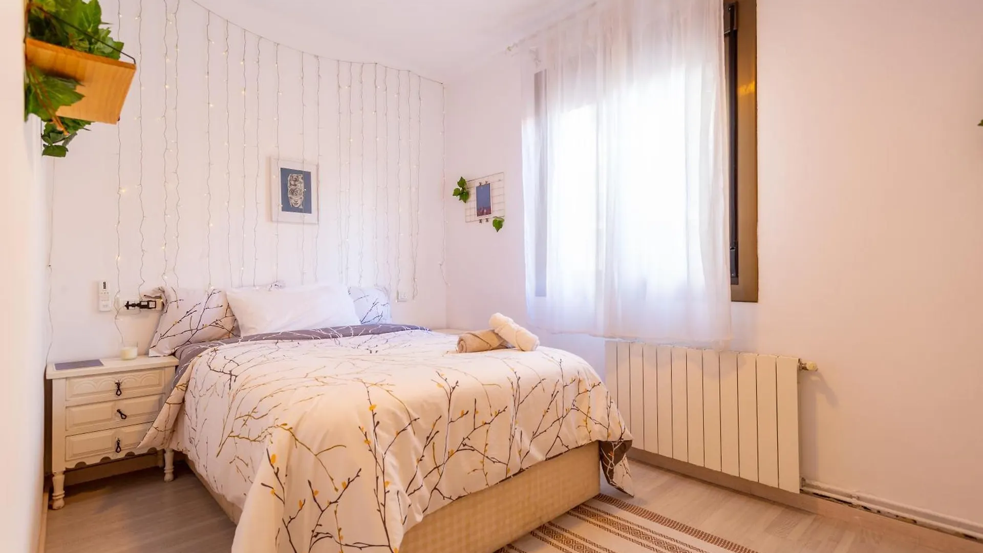 Cosy Apartment. 10Min Walk To The Beach & Train Tarragona Spain